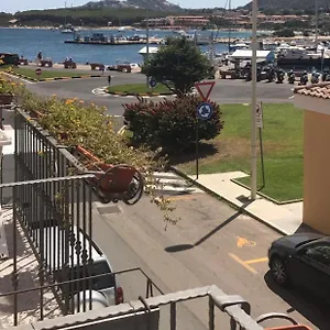 Nido Di Sara , Palau Italien