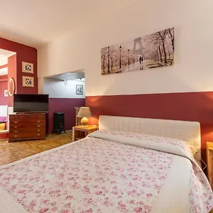 Charm Amidst Lakes & Mountains - Renovated In 2023 , Ramponio Italien